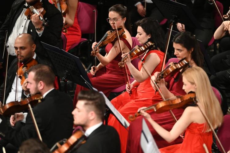 Румънски национален оркестър | К. Мандеал | Светлин Русев, Юлиан Щекел  47